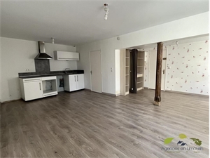 t1 à la vente -   87400  SAINT LEONARD DE NOBLAT, surface 35 m2 vente t1 - UBI445471961